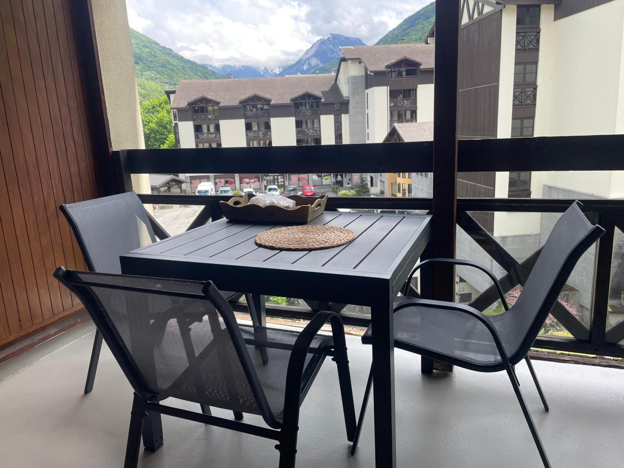 Bel Appartement T3 Pour 6 Personnes A Брид ле Бен Екстериор снимка